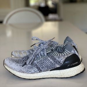 Adidas Ultra Boost size 7.5 men’s. Women’s 8.5